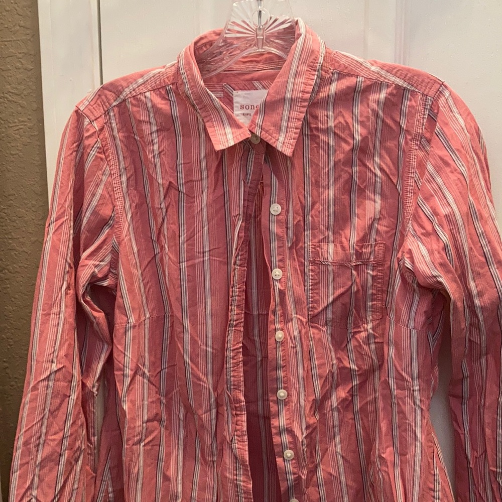 FINAL MARKDOWN Ladies Sonoma blouse medium